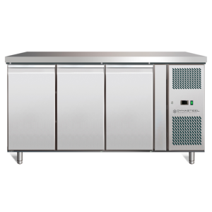 Tavolo Refrigerato 3 Porte GN1/1 - Profondità 700 - Dynasteel