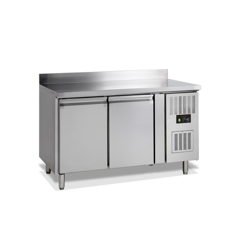 Tavolo Refrigerato Positivo 2 Porte con Alzatina - 272 L | TEFCOLD, professionista della ristorazione Tavolo Refrigerato Positivo 2 Porte con Alzatina - 272 L | TEFCOLD, professionista della ristorazione