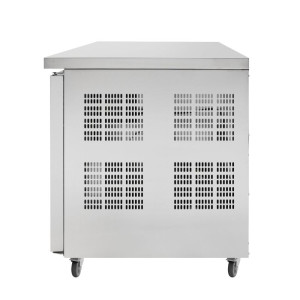 Tavolo Refrigerato 3 Porte GN1/1 - Profondità 700 - Dynasteel