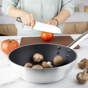 Padella ad induzione conica antiaderente Ø 240 mm - Vogue - Fourniresto