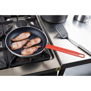 Padella in alluminio antiaderente Ø 280 mm - Hygiplas Manico Rosso SEO: Cottura senza problemi, Rivestimento Teflon Platinum Plu