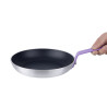 Padella in alluminio antiaderente Ø 240mm, manico viola Hygiplas - Rivestimento Teflon Platinum Plus