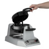 Piastra per waffle doppia belga Waring WW200E - cottura omogenea e rotativa