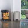 Cestino con pedale frontale in acciaio inossidabile Slim Jim - 90L - Rubbermaid
