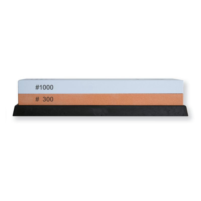 Pietra per affilare a doppia faccia 300/1000 KAI - Affila i tuoi coltelli con precisione e durata Pietra per affilare a doppia faccia 300/1000 KAI - Affila i tuoi coltelli con precisione e durata